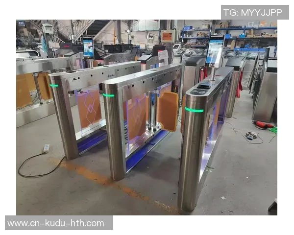 江西滑雪场才智售检票体系，滑雪场专用检票闸机装置，滑雪场人脸辨认闸机体系引荐